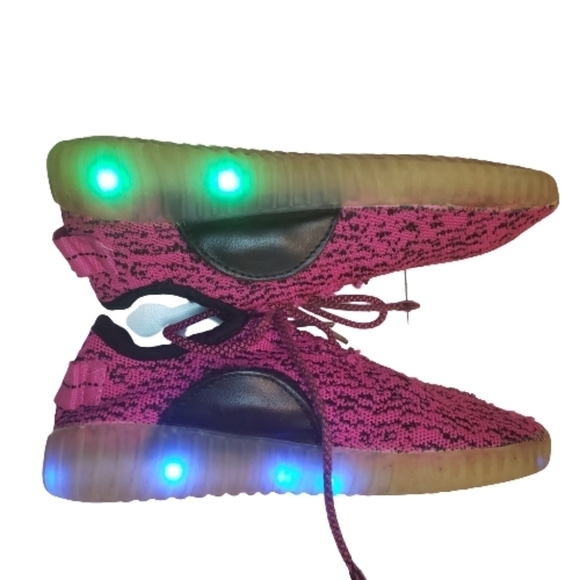 Link Kids Rechargeable Light Up Jogger Sneakers - Picture 8 of 11